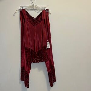 Little Giraffe pj top & bottom size large new w tag